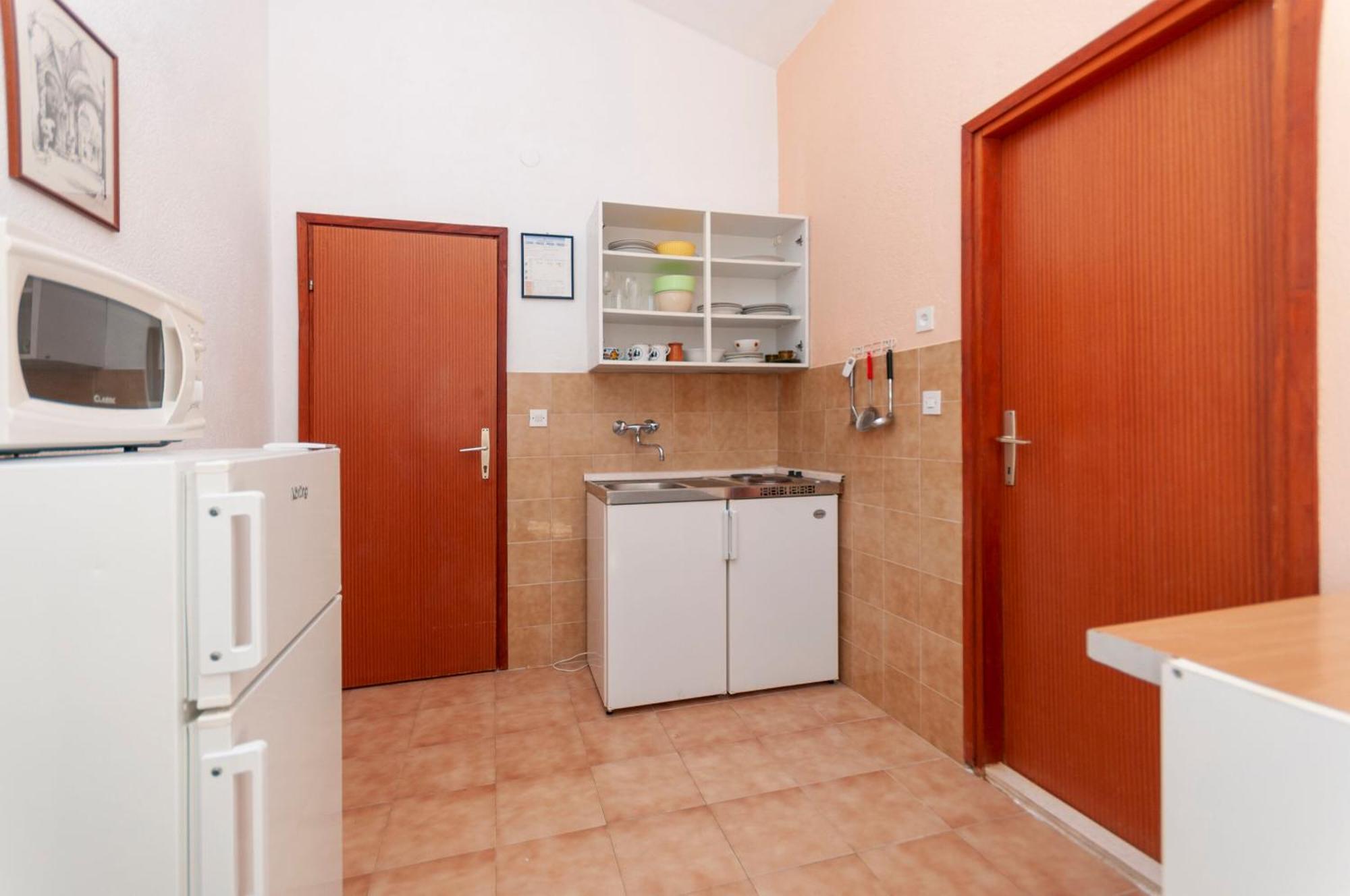Apartments Niko ピサック エクステリア 写真